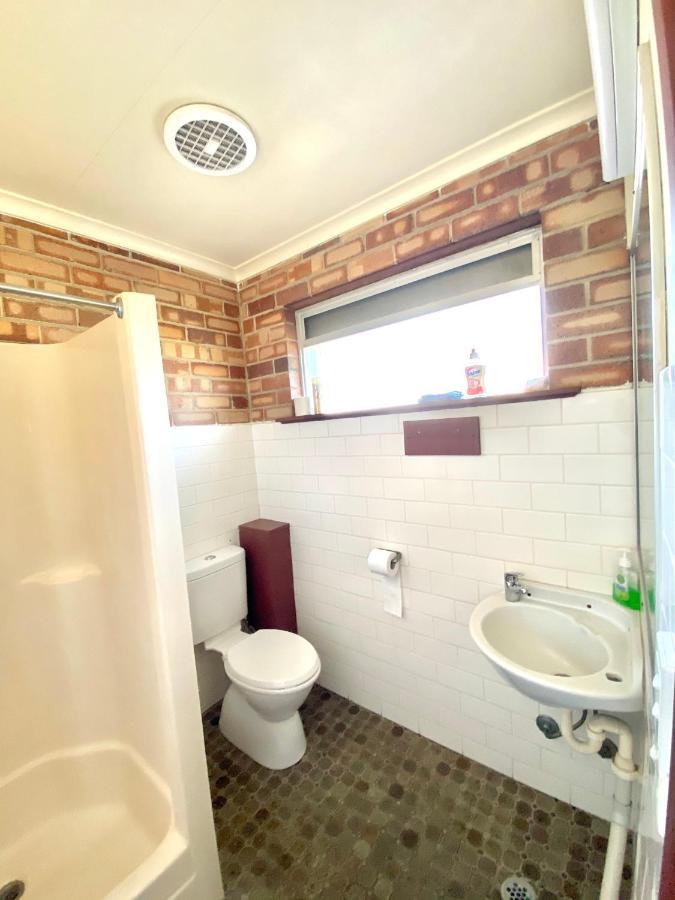 Proserpine Motor Lodge Luaran gambar