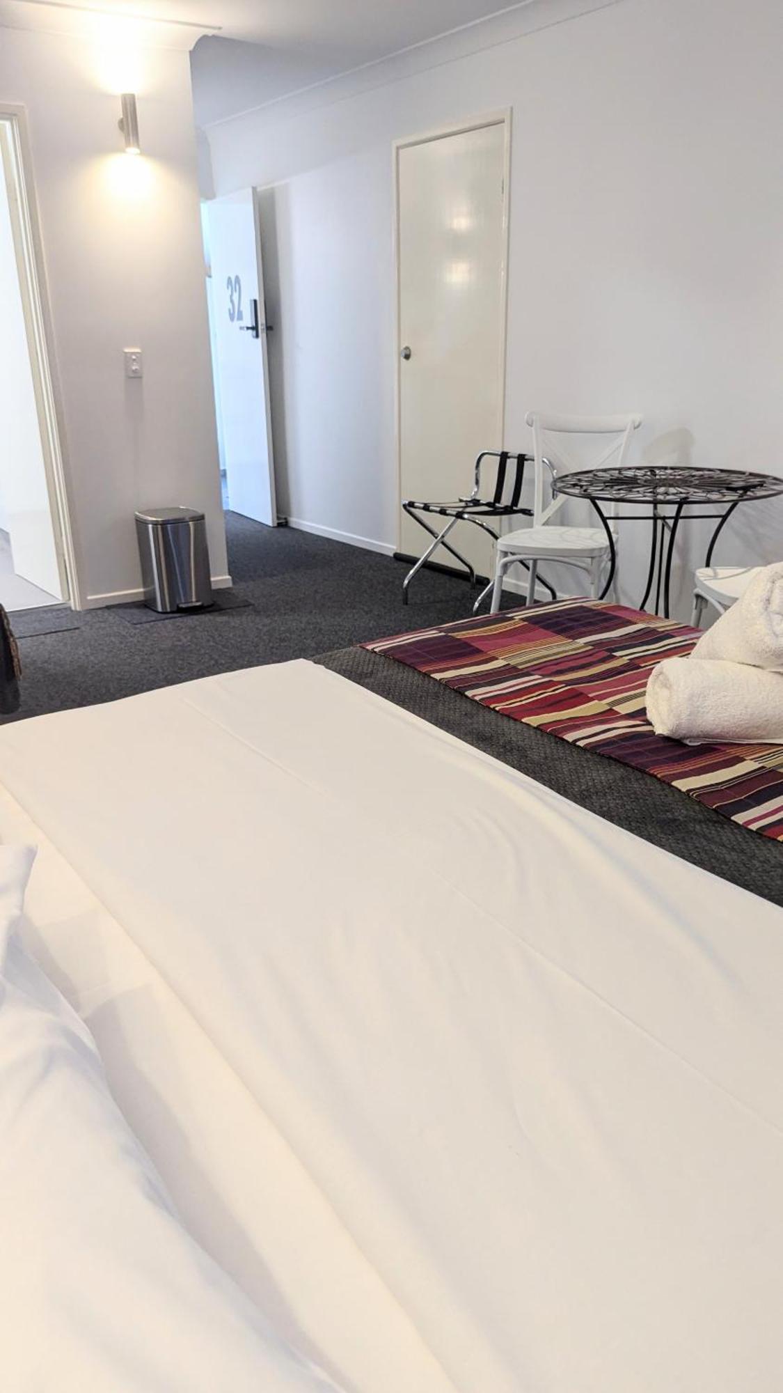 Proserpine Motor Lodge Luaran gambar